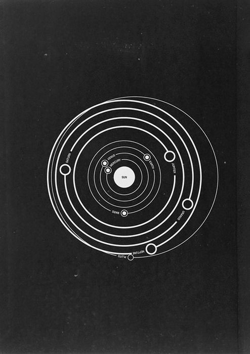 Black and white minimal solar system diagram